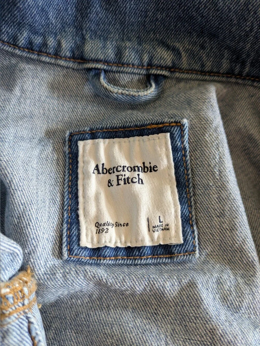 Abercrombie & Fitch A&F Long Sleeve Collared Denim Jean Button Up Jacket Large